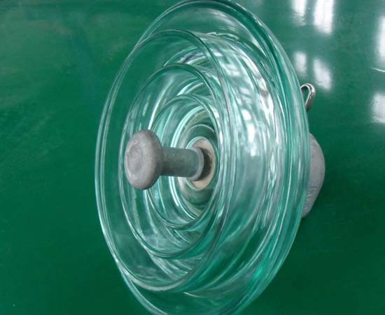 防污型悬式玻璃绝缘子